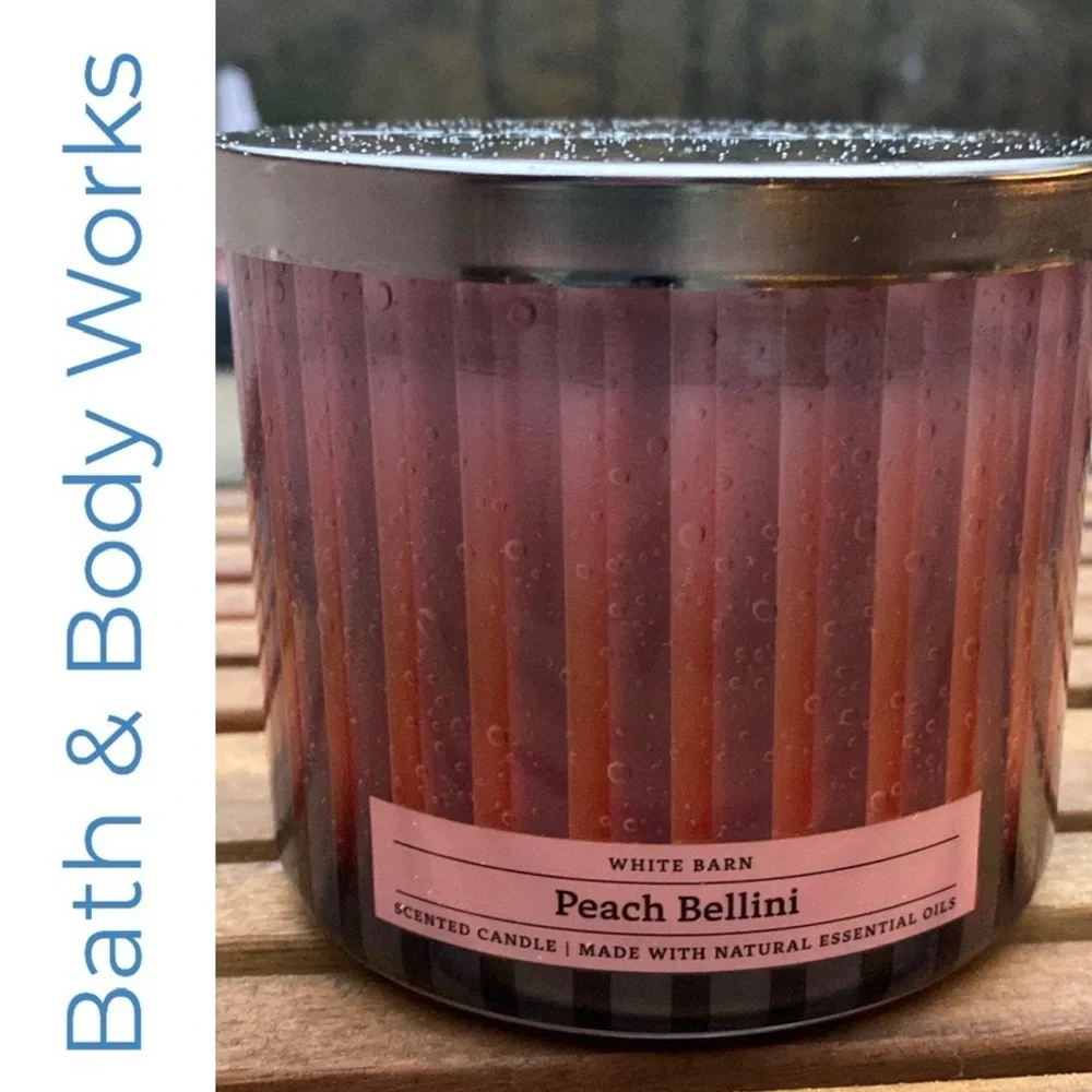 Bath & Body Works White Barn Peach Bellini 3 Wick Candle
